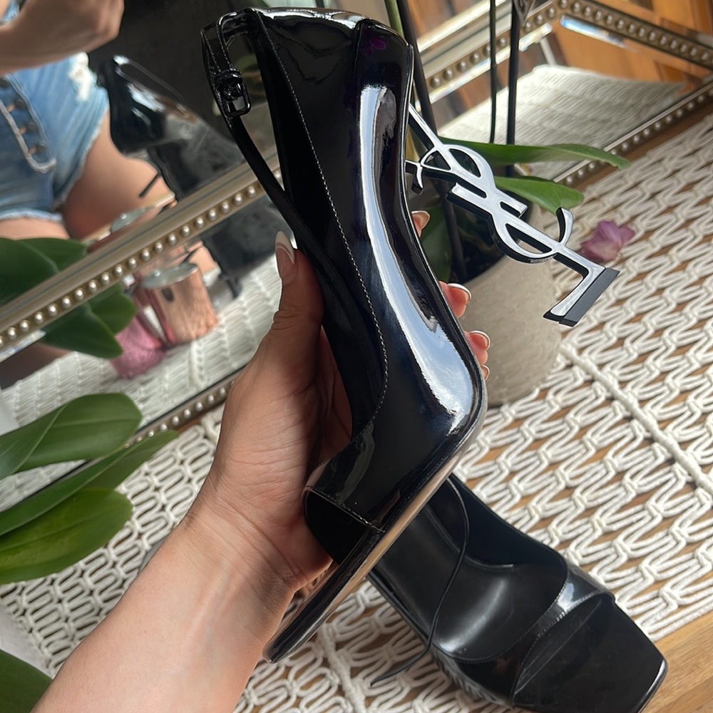 Saint Laurent Opyum YSL Ankle Strap Sandal - Picture 5 of 5
